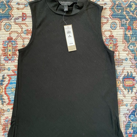 Banana Republic Tops - NWT Banana Republic Mock Tank Top sz XSP